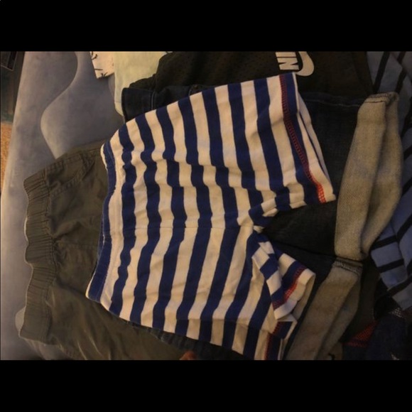 4t Shorts bundle - Picture 6 of 7